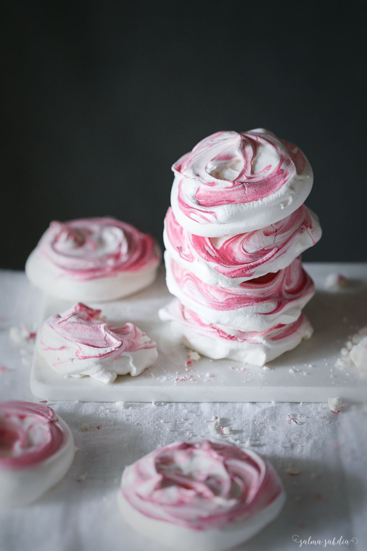 Turkish Delight Mini Meringues