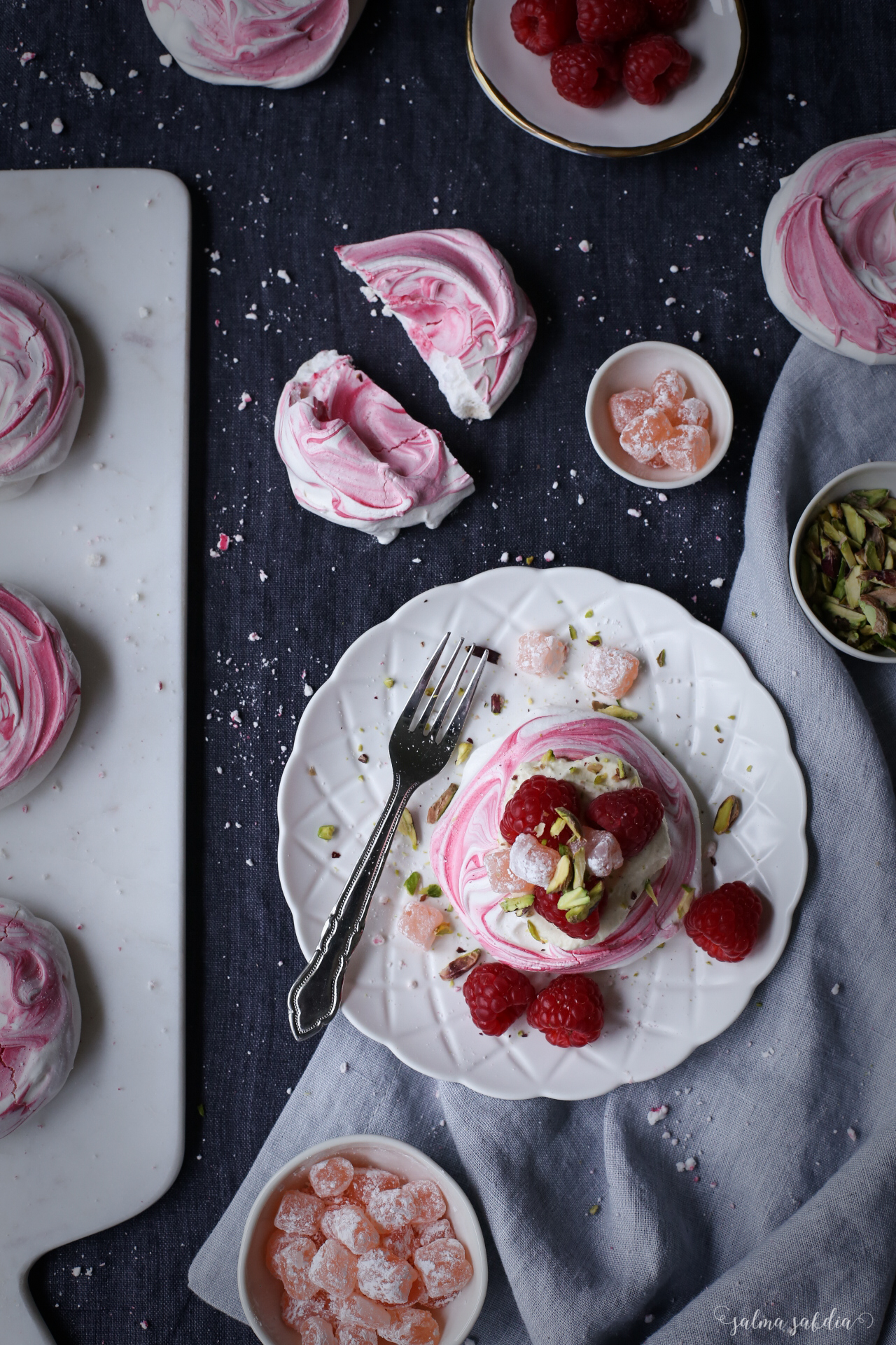 Turkish Delight Mini Meringues