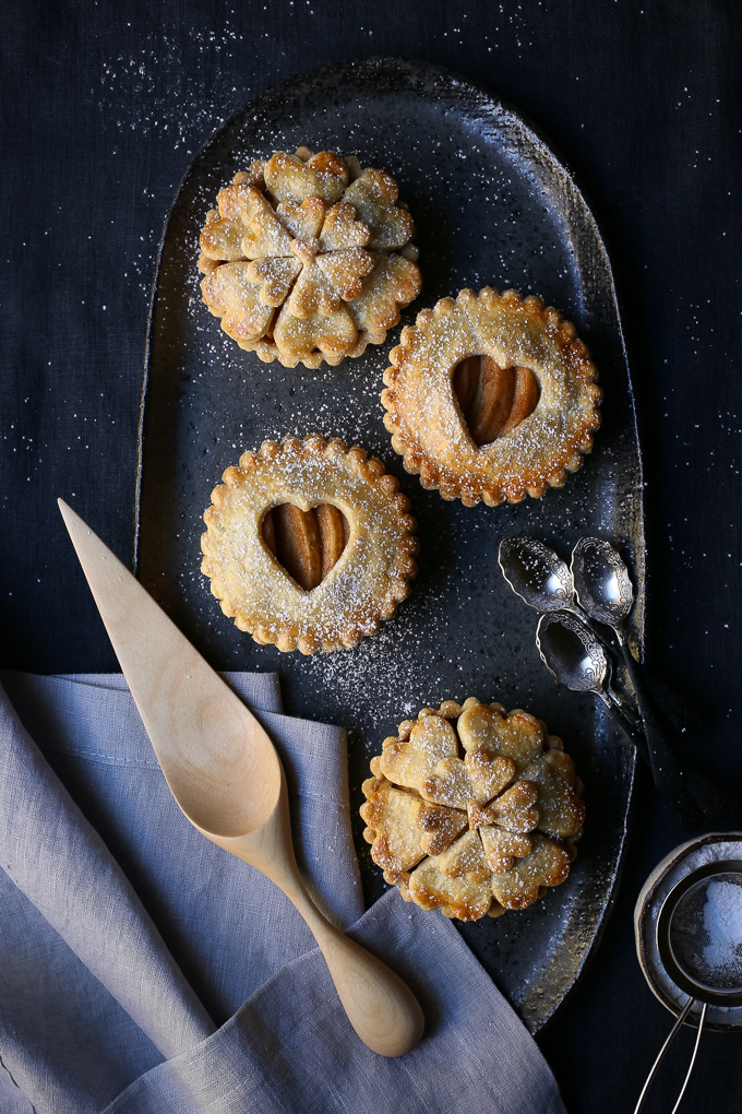 Spiced Maple Apple Pies | The Polka Dotter