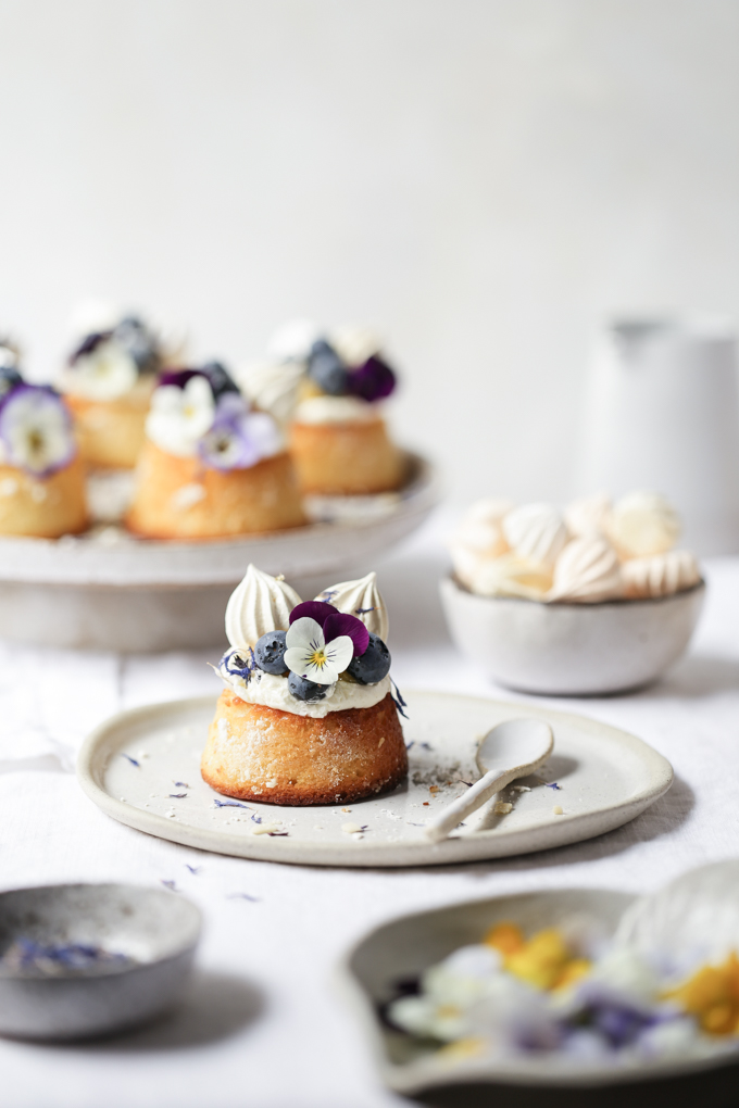 Lemon, Blueberry and Almond Teacakes | The Polka Dotter