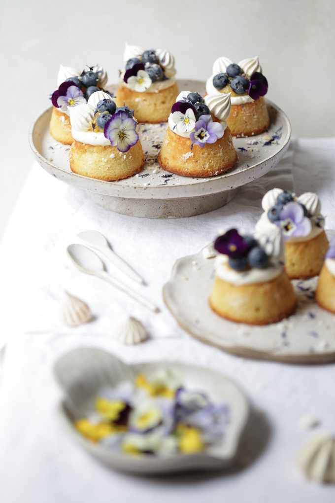 Lemon, Blueberry and Almond Teacakes | The Polka Dotter