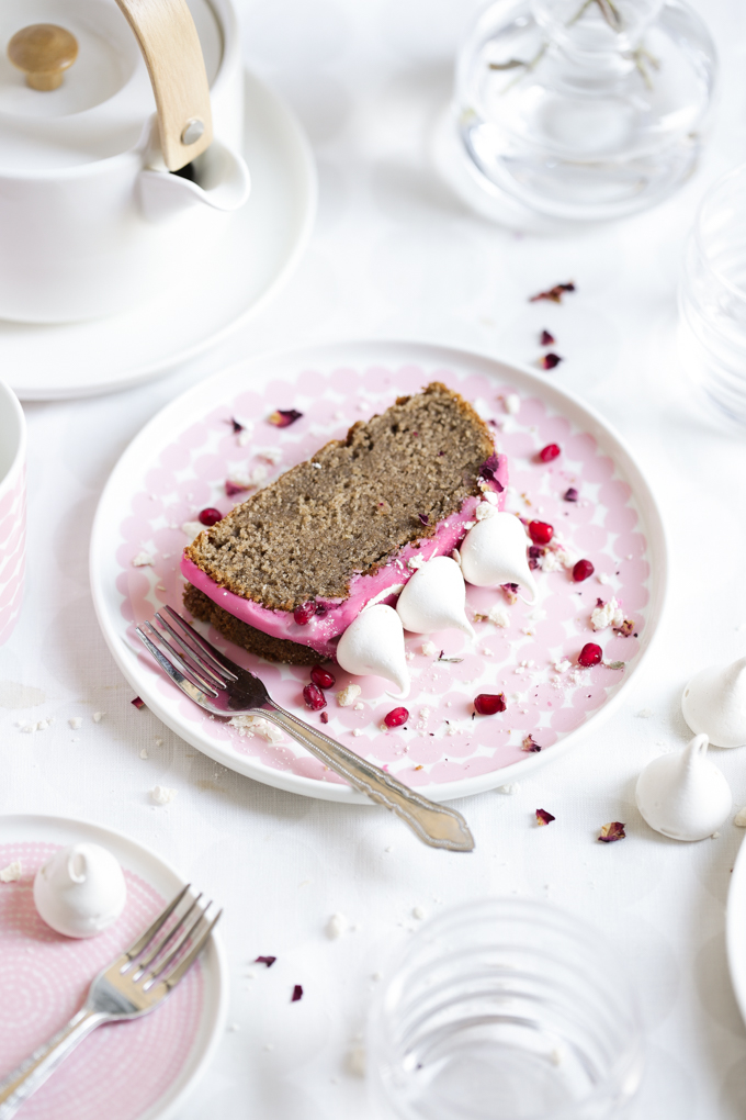 Pomegranate Drizzle Cake | The Polka Dotter