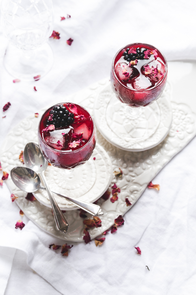 Blackberry Rose & Lime Mocktails | The Polka Dotter