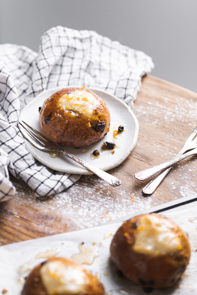 Sour Cherry & Chocolate Heart Crust Buns