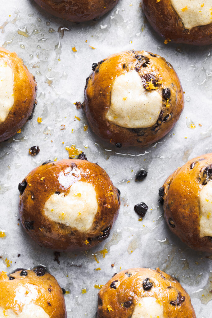 Sour Cherry & Chocolate Heart Crust Buns